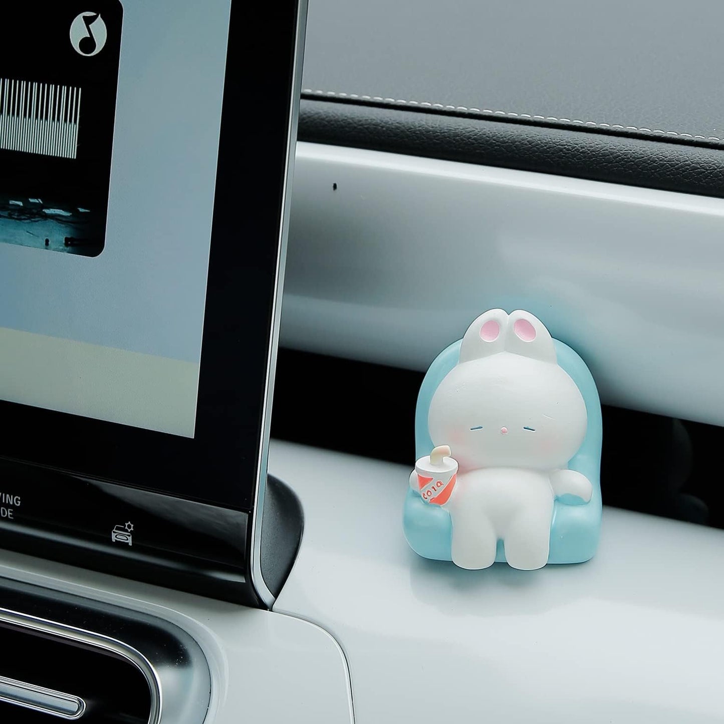 Car Dashboard Figurine Cute Rabbit Sleeping on Sofa Resin Bunny Knick-Knacks Desk Decor Room Decorative Bookshelf Easter Decorations