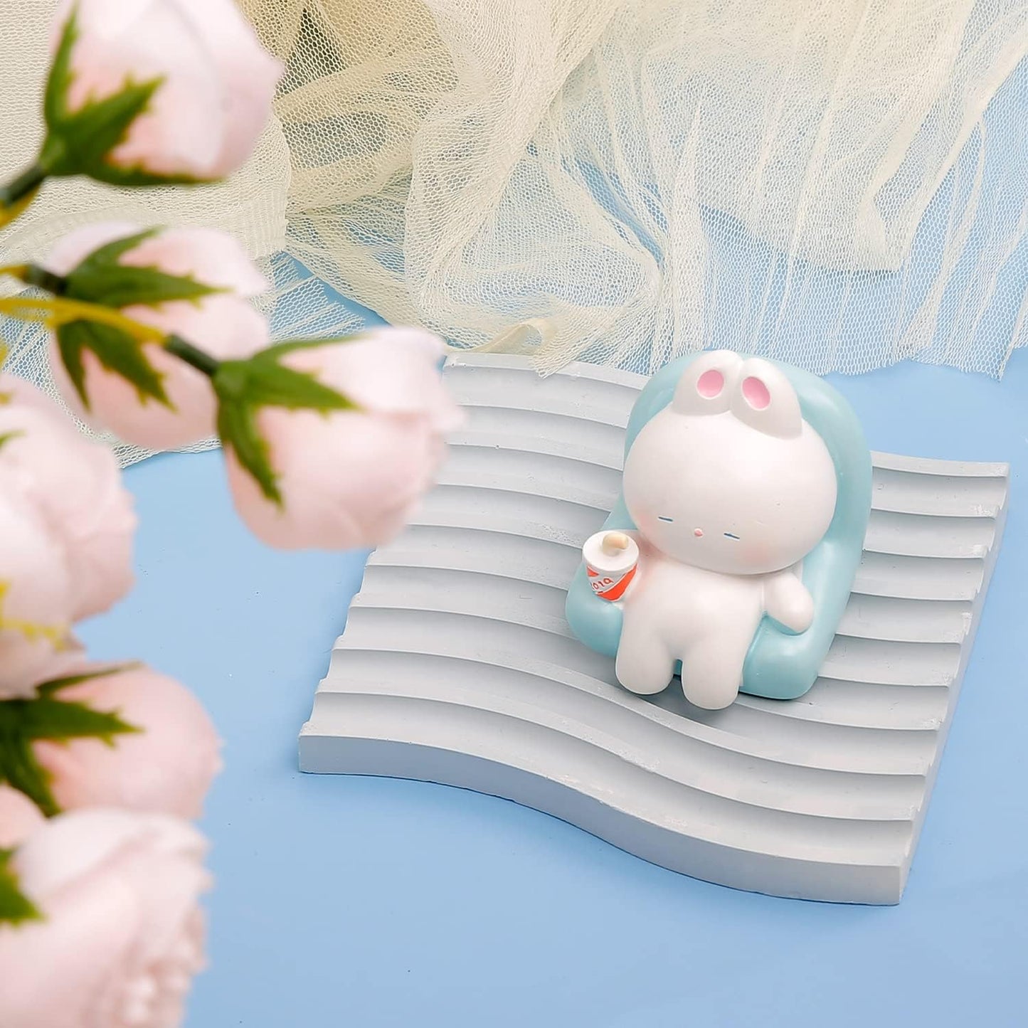 Car Dashboard Figurine Cute Rabbit Sleeping on Sofa Resin Bunny Knick-Knacks Desk Decor Room Decorative Bookshelf Easter Decorations
